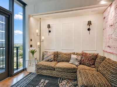 Living area at 44 East Ave Unit #1706 - 1 bed 1 bath home