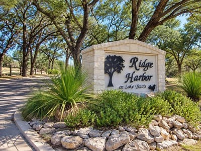 Photo 2 of 6 at 44 Harbor DR - Spicewood, Spicewood, TX