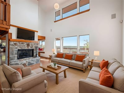 Primary bedroom at 440 Balcones Ridgeway - 4 bed 3 bath home