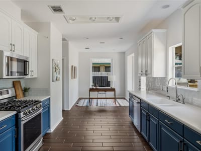 Primary bedroom at 4400 Chickasaw CT - 3 bed 2 bath home