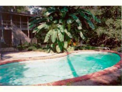 Property photo 2 at 4401 EDGEMONT Dr - 3 bed 2 bath home