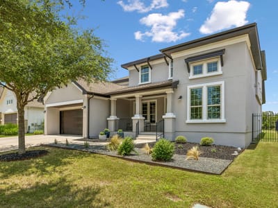 Living area at 441 Jacksdaw DR - 5 bed 4 bath home