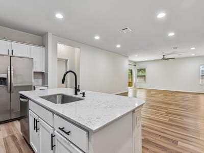 Property photo 3 at 4413 Lobo Landing LN - 3 bed 2 bath home