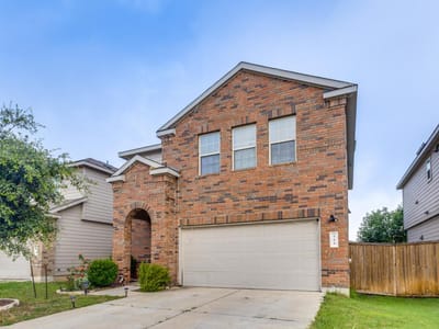 Living area at 444 Major Lee Ln Unit #14H - 3 bed 2 bath home