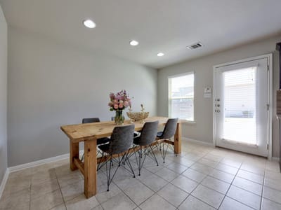 Property photo 3 at 444 S Brook DR - 3 bed 2 bath home