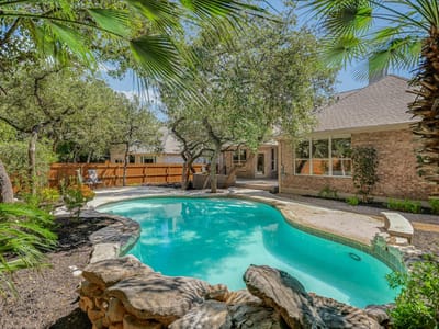 Photo 2 of 40 at 4444 Sacred Arrow DR - 3 bed 2 bath home