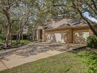 Photo 3 of 40 at 4444 Sacred Arrow DR - 3 bed 2 bath home