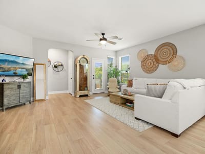 Property photo 3 at 449 Conchillos DR - 3 bed 2 bath home