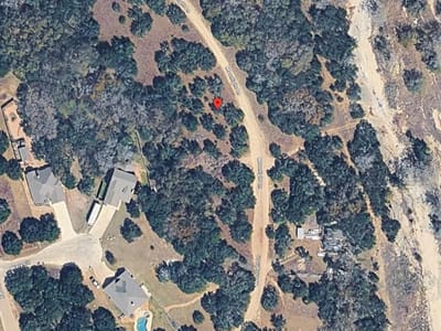 Living area at 45 Moonlight Ln - Woodcreek Sec 19, Wimberley, TX