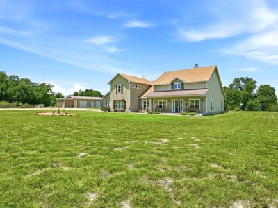 Primary bedroom at 450 County Road 204 - 4 bed 2 bath home