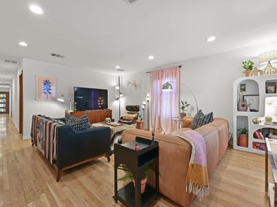 Living area at 4501 S 2nd ST - 3 bed 2 bath home