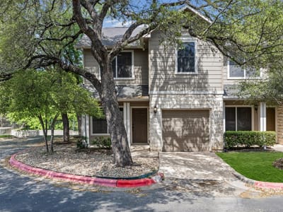 Living area at 4501 Whispering Valley Dr Unit #29 - 2 bed 2 bath home