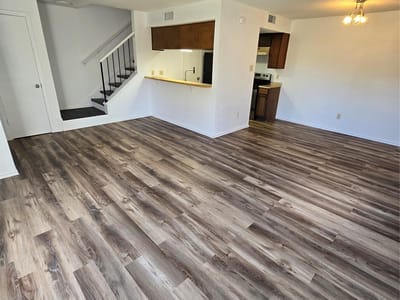 Photo 4 of 24 at 4502 Hunt CIR - 2 bed 4 bath home