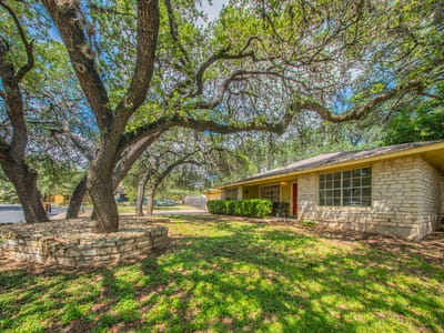 Property photo 4 at 4504 Langtry LN - 4 bed 3 bath home