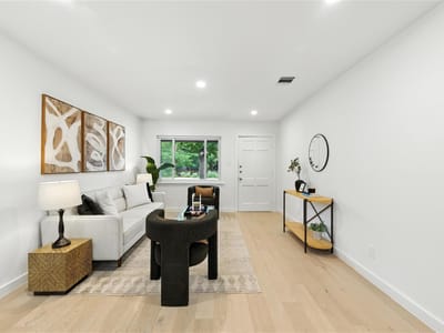 Property photo 4 at 4508 Chiappero Trl - 3 bed 3 bath home