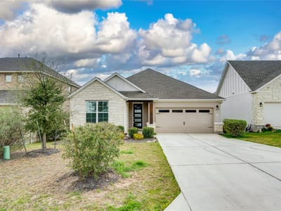 Living area at 4509 Lucabella LN - 3 bed 2 bath home