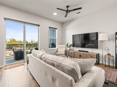 Property photo 4 at 4510 Terry O LN Unit #405 - 1 bed 1 bath home