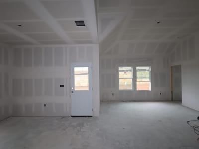 Living area at 4513 Lava Island Dr - 5 bed 3 bath home