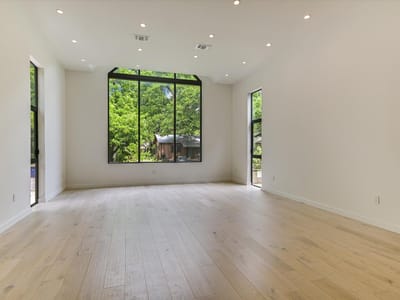 Property photo 3 at 4515 and 4517 Avenue D - 4 bed 3 bath home