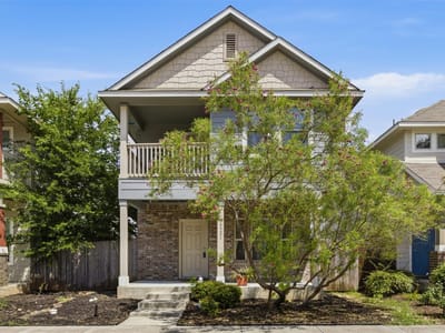 Living area at 4521 Graceful LN Unit #469 - 3 bed 2 bath home