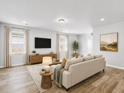 Property photo 3 at 453 Gaida LOOP - 4 bed 3 bath home