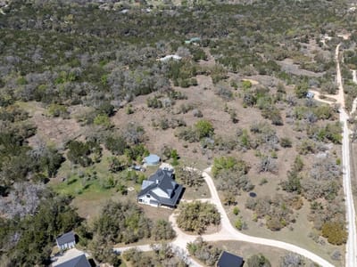 Primary bedroom at 453 Nameless Rd - LEGEND OAKS SEC 1 OR SEC 2, Driftwood, TX