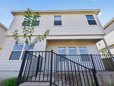 Living area at 456 Major Lee LN Unit #17H - 3 bed 2 bath home