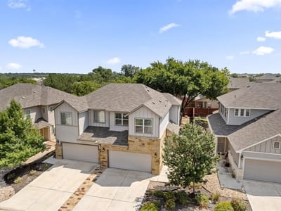 Living area at 457 High Tech DR Unit #7F - 3 bed 2 bath home