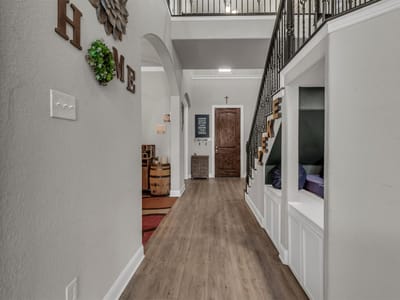 Property photo 4 at 459 Clear Springs HOLW - 4 bed 3 bath home