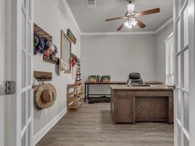 Property photo 5 at 459 Clear Springs HOLW - 4 bed 3 bath home
