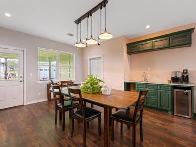 Property photo 4 at 459 E Ridge LN - 5 bed 5 bath home