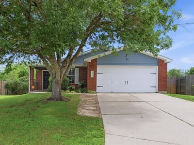 Living area at 459 Jim Miller DR - 3 bed 2 bath home