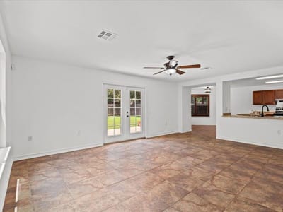 Property photo 5 at 4600 Cottonwood ST - 3 bed 2 bath home