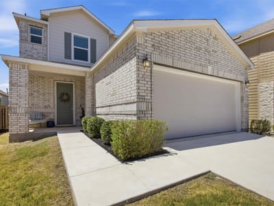 Property photo 2 at 4605 Colmar DR - 4 bed 2 bath home
