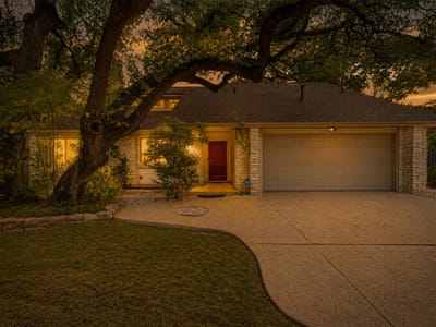 Property photo 4 at 4605 Grider PASS - 4 bed 2 bath home