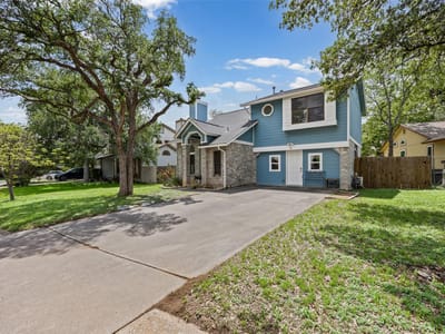 Living area at 4605 Molera DR - 3 bed 2 bath home