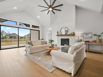 Photo 2 of 40 at 461 Leaning Rock RDG - 4 bed 4 bath home