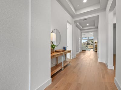 Photo 4 of 40 at 461 Leaning Rock RDG - 4 bed 4 bath home