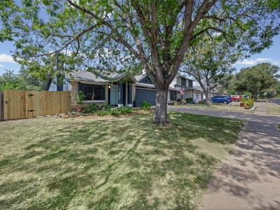Property photo 2 at 4613 Molera Dr - 3 bed 2 bath home