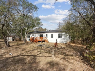 Kitchen at 462  Texas Oak Dr - 3 bed 2 bath home