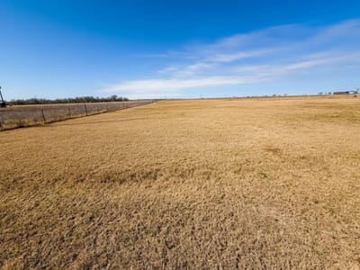 Primary bedroom at 4622 County Road 429 - S08380, Rockdale, TX