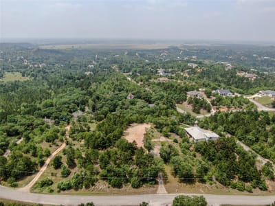 Primary bedroom at 463 Kaanapali Ln - Pine Forest Unit 9 Ph Iii, Bastrop, TX
