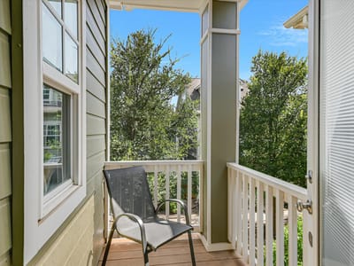 Property photo 4 at 4644 Page ST - 2 bed 2 bath home