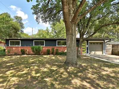 Property photo 2 at 4702 Everglade DR - 3 bed 2 bath home