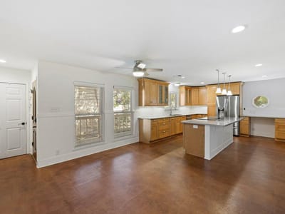 Property photo 3 at 4702 Fawnwood CV - 4 bed 3 bath home