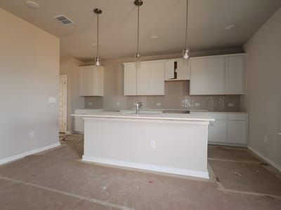 Property photo 5 at 4704 Lava Island DR - 5 bed 3 bath home