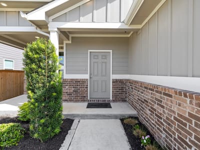 Property photo 3 at 472 Josey Wales DR - 4 bed 3 bath home