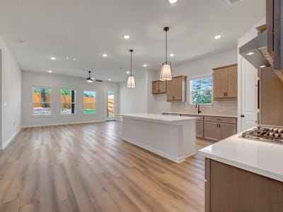 Living area at 474 Bishop Wood Rd - 4 bed 3 bath home