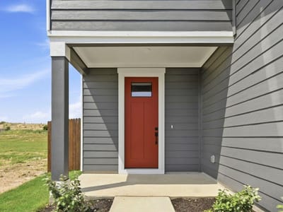 Property photo 3 at 475 Ebbsfleet DR - 3 bed 2 bath home