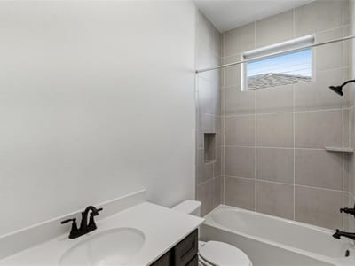 Photo 5 - 4758 Regents PL Photo 5 of 32 at 4758 Regents PL - 4 bed 3 bath home